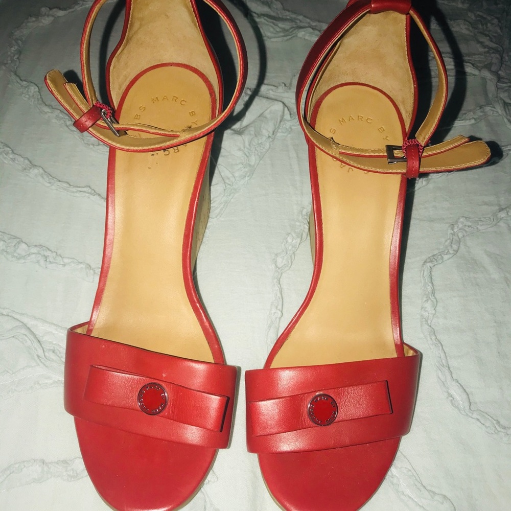 Marc Jacobs wedge heel